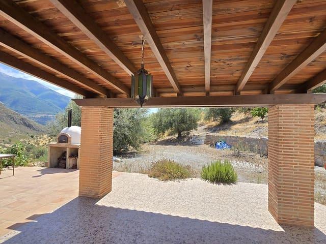 Chalet en venta en Alcaucín, Málaga