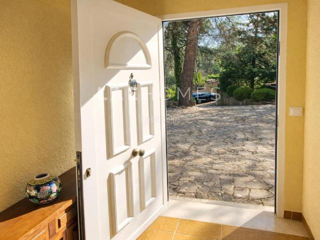 Chalet en venta en Alcoi, Centre Zona Alta. Chalet en Urb. Lestepar Alcoy. Chalets.