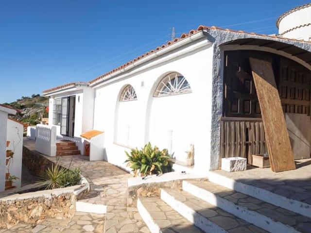 Chalet en venta en Alcossebre, Castellón Costa Azahar