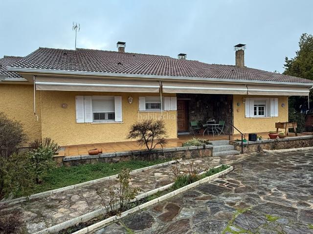 Chalet en venta en Aldea del Fresno. Aldea del Fresno, chalet independiente junto a casco urbano. Chalets Aldea del.