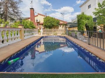 Chalet en venta en Alfacar, Granada