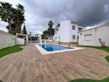 Chalet en venta en Alfaz del Pi / L'Alfàs del Pi, Alicante Costa Blanca
