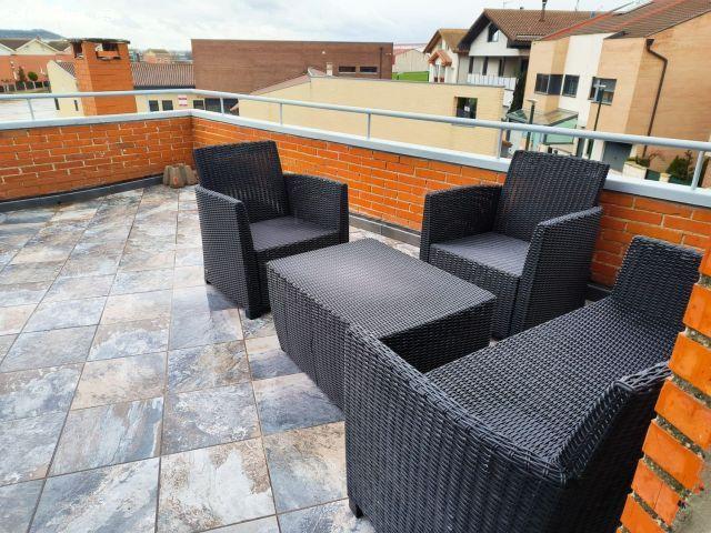 Chalet en Venta en Alfoz de Quintanadueñas, Burgos