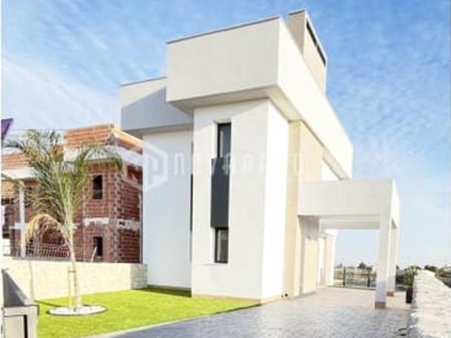 Chalet en venta en Los Montesinos, Alicante Costa Blanca