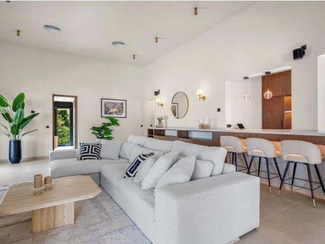 Chalet en Venta en Algorfa, Alicante