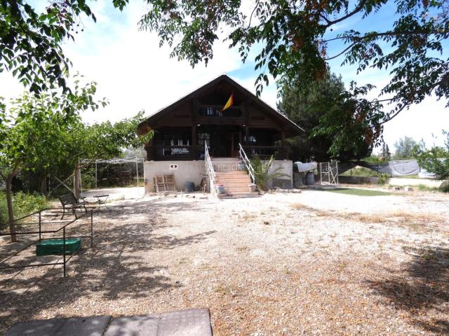Chalet en venta en Alguazas. en la encantadora zona de El Paraje. Chalets.