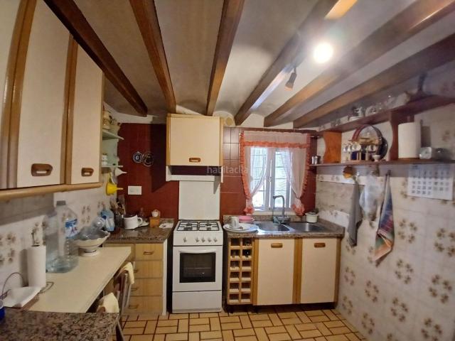 Chalet en venta en Algueña. GRAN CASA CON 6 DORMITORIOS EN ALGUEÑA. Chalets.