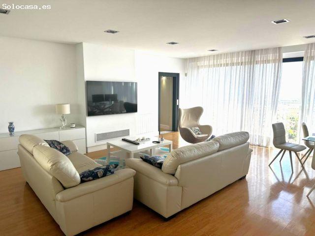 Chalet en Venta en Alhaurín de la Torre, Málaga