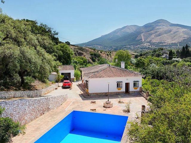 Chalet en venta en Alhaurín el Grande, Málaga Costa del Sol