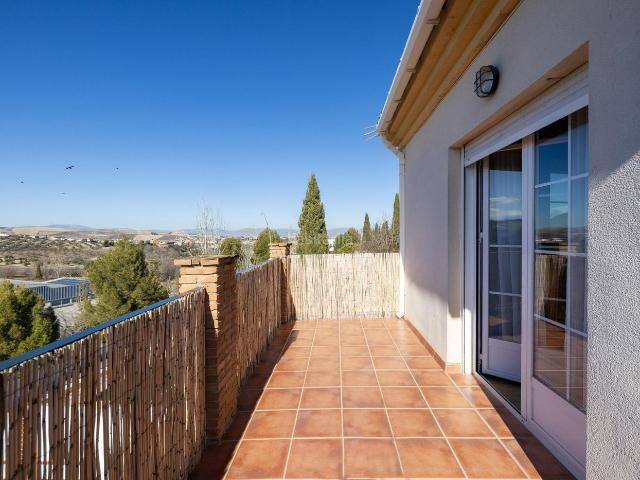 Chalet en venta en Alhendín, Urbanizaciones. MAGNÍFICO CHALET EN URB. SUEÑOS DE CADIMA, ALHENDIN. Chalets.