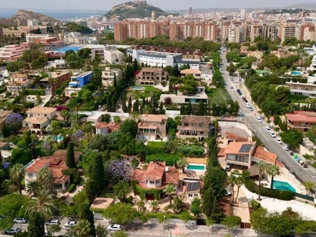 Chalet en venta en Alicante / Alacant, Alicante Costa Blanca