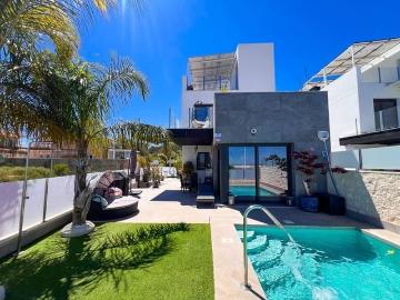 Chalet en venta en Torrevieja, Alicante Costa Blanca