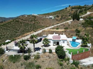 Chalet en venta en Almáchar, Málaga Costa del Sol