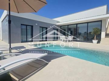 Chalet en venta en Almería, Almería Costa Almería