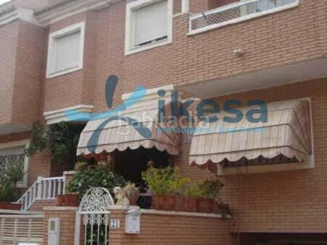 Chalet en venta en Almería, Los Molinos Villa Blanca. Se vende Chalet en la localidad de Almería. Chalets.