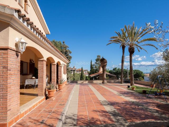 Casa en venta en Almoster. Masia en venta cerca de Reus y Tarragona: Naturaleza y Mar en un solo lugar. Casas.