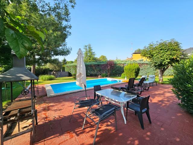 Chalet en venta en Alpedrete. Chalets.