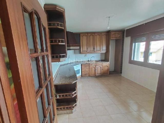 Chalet en venta en Arteixo, Suevos. Chalets.