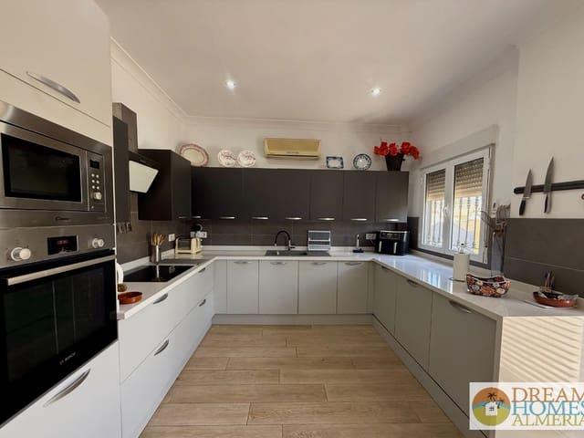 Chalet en venta en Arboleas, Almería
