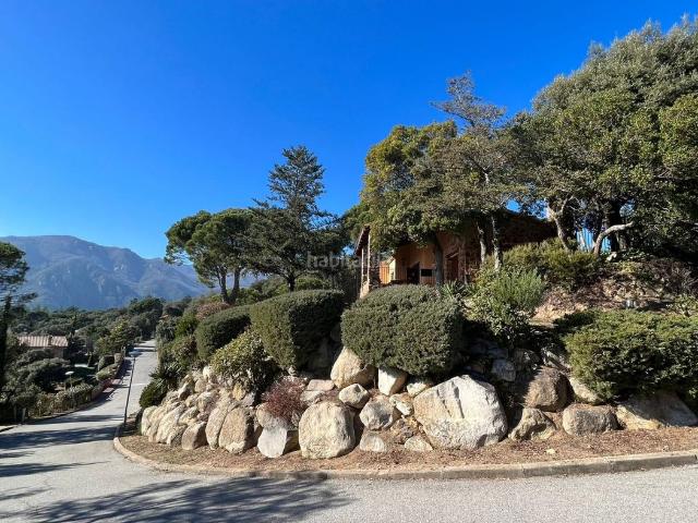 Chalet en venta en Sant Celoni. OPORTUNIDAD CASA EN VENTA CON UNAS PRECIOSAS VISTAS AL MONSTENY Y LAS AGUDES, EN UNA ZONA PRIVILEGIADA. Chalets Sant.