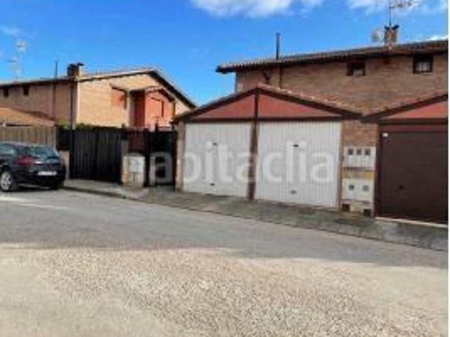 Chalet en venta en Arcos. en Arcos de la Llana. Chalets.
