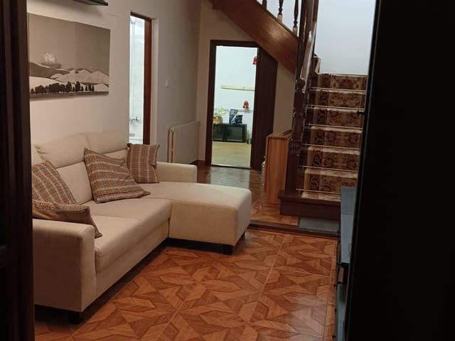 Chalet en venta en Arenas de Iguña, Cantabria