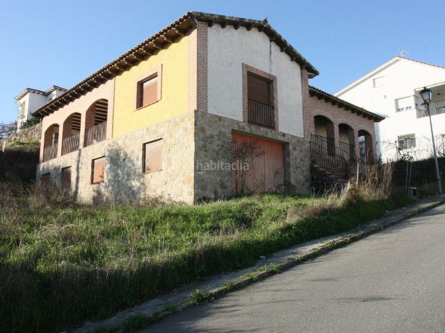 Chalet en venta en Arenas de San Pedro. INMOBILIARIA VENDE CHALET EN RAMACASTAÑAS. Chalets Arenas de San.