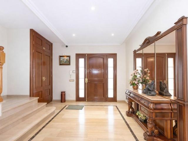 Chalet en venta en Argentona, Nucli Urbà. Impressionant Xalet amb piscina. Chalets.