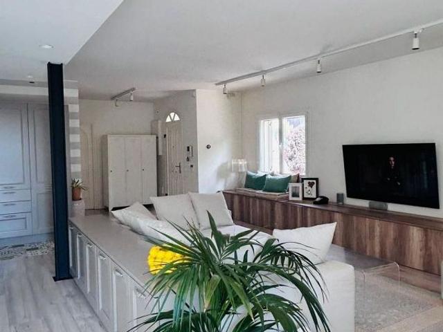 Chalet en venta en avenida Nostra Senyora de la Salut, Argentona, de 320 m² 4 habitaciones por 690.000