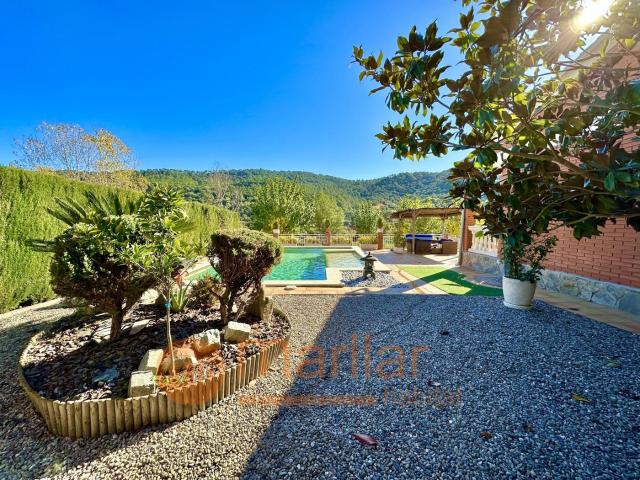 Chalet en venta en Argentona, Urbanitzacions. Chalets.