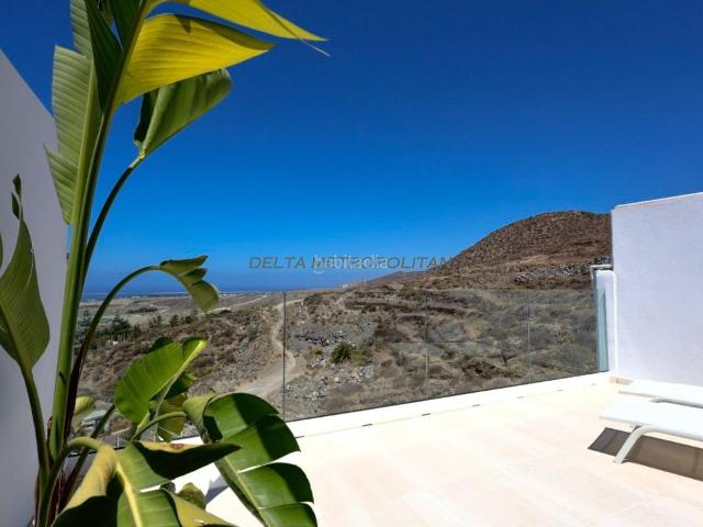 Chalet en venta en Arona, Chayofa. AronaChalet. Chalets.