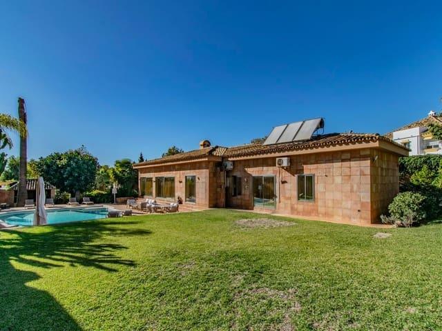 Chalet en venta en Atalaya Isdabe, Málaga Costa del Sol