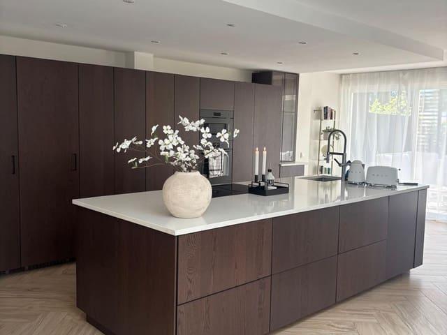 Chalet en venta en Atalaya Isdabe, Málaga Costa del Sol