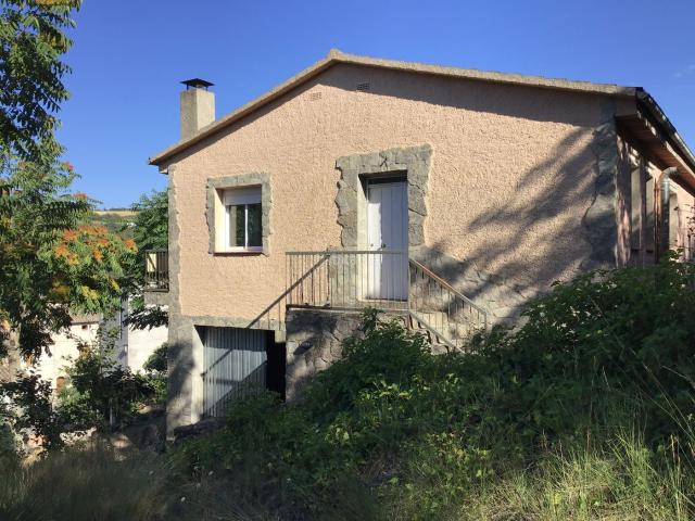 Chalet en venta en Avellanes i Santa Linya Les. REF. 695 CASA EN VENTA EN LES AVELLANES LLEIDA. Chalets Avellanes i Santa Linya.