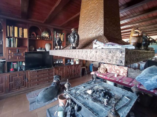 Chalet en venta en avenida Unio, Calonge, de 722 m² 5 habitaciones por 390.000