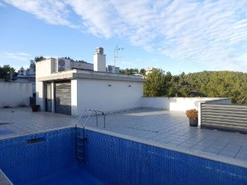 Chalet en venta en avenida Clariana, Castellet i la Gornal, de 199 m² 3 habitaciones por 210.000