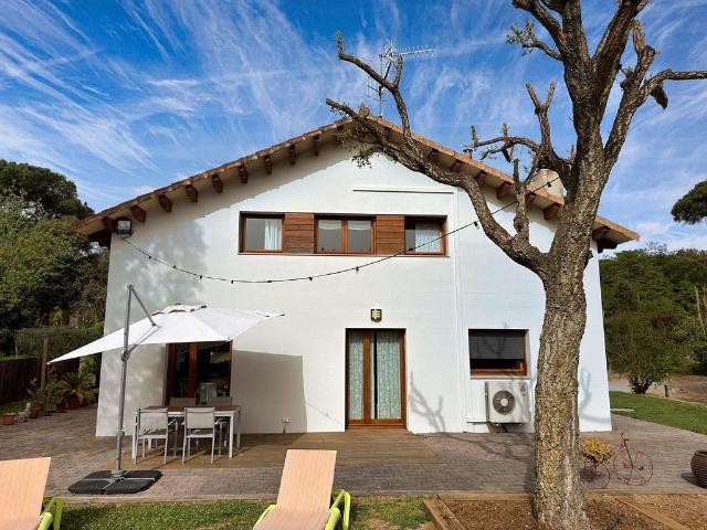 Chalet en venta en carretera Jcx+Cf Llinars del Vallès, Sant Antoni de Vilamajor, de 140 m² 4 habitaciones por 625.000