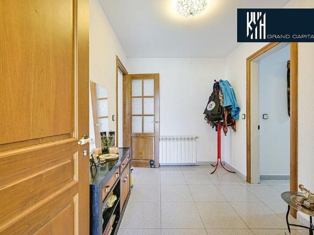 Chalet en venta en avenida De Argimont, Riudarenes, de 280 m² 4 habitaciones por 340.000