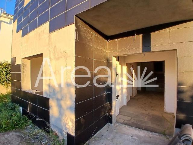 Chalet en venta en avenida Del Mediterrani, Arenys de Mar, de 358 m² 5 habitaciones por 270.000