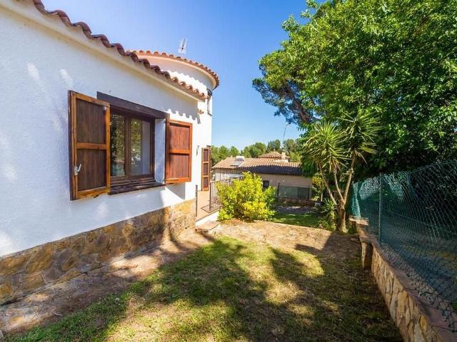 Chalet en venta en avenida Del Rosselló, Calonge, de 92 m² 3 habitaciones por 425.000