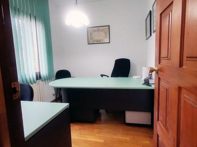Chalet en venta en avenida Floricel, Anglès, de 260 m² 7 habitaciones por 490.000