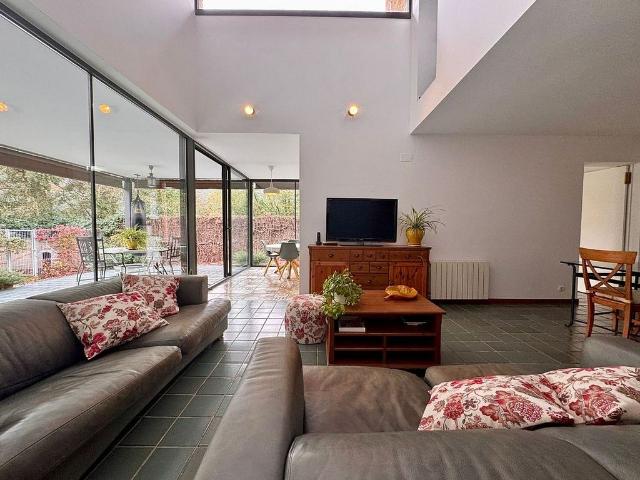 Chalet en venta en avenida Joan Maragall, Santa Coloma de Farners, de 154 m² 4 habitaciones por 430.000