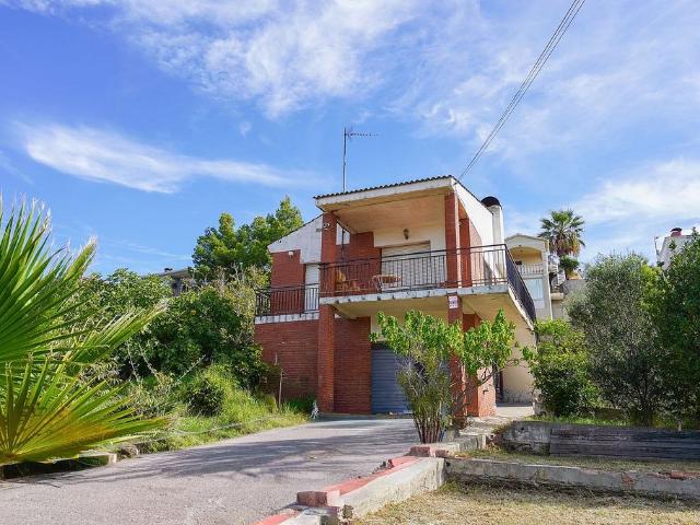 Chalet en venta en avenida Marca Hispanica, Calafell, de 170 m² 3 habitaciones por 245.000
