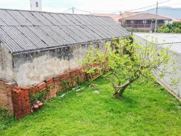 Chalet en venta en Avilés, El Carbayedo El Quirinal. Título Exclusiva Casona de Piedra con Finca Señorial a un paso de Salinas. Chalets.