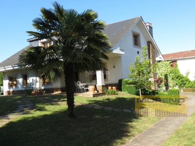 Chalet en venta en Bóveda. PRECIOSO CHALET. Chalets.