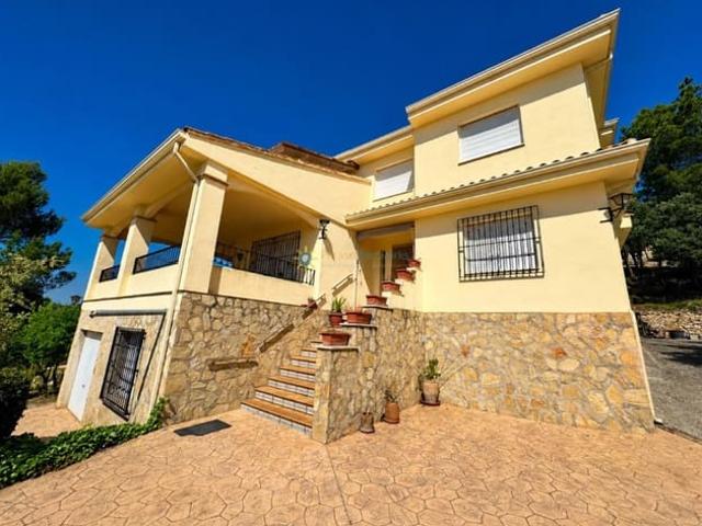 Chalet en venta en Bocairent, Valencia