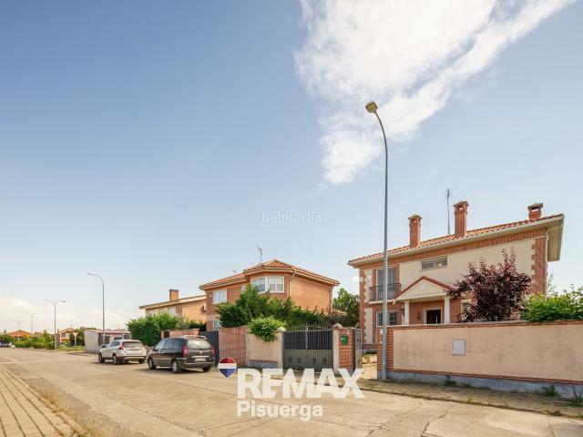 Chalet en venta en Boecillo. Chalets.