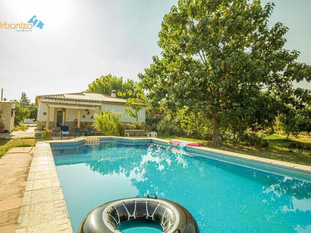 Chalet en venta en Badajoz, Dehesilla de Calamón Campomanes. TU CASA EN LA URBANIZACION DEHESILLA DE CALAMON. Chalets.