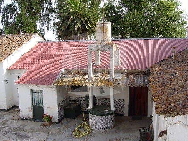 Chalet en venta en Badajoz, Golf Guadiana. VENTA DE FINCA CERCA DE BALBOA. Chalets.