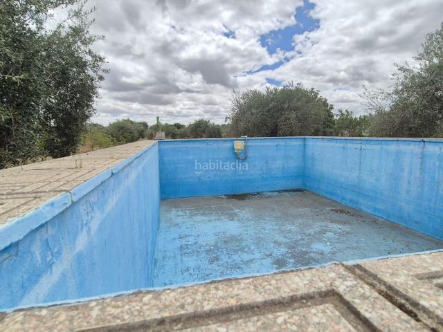 Chalet en venta en Badajoz, Las Vaguadas. Chalet en venta en Corazón de Jesús, 4 dormitorios. Chalets.